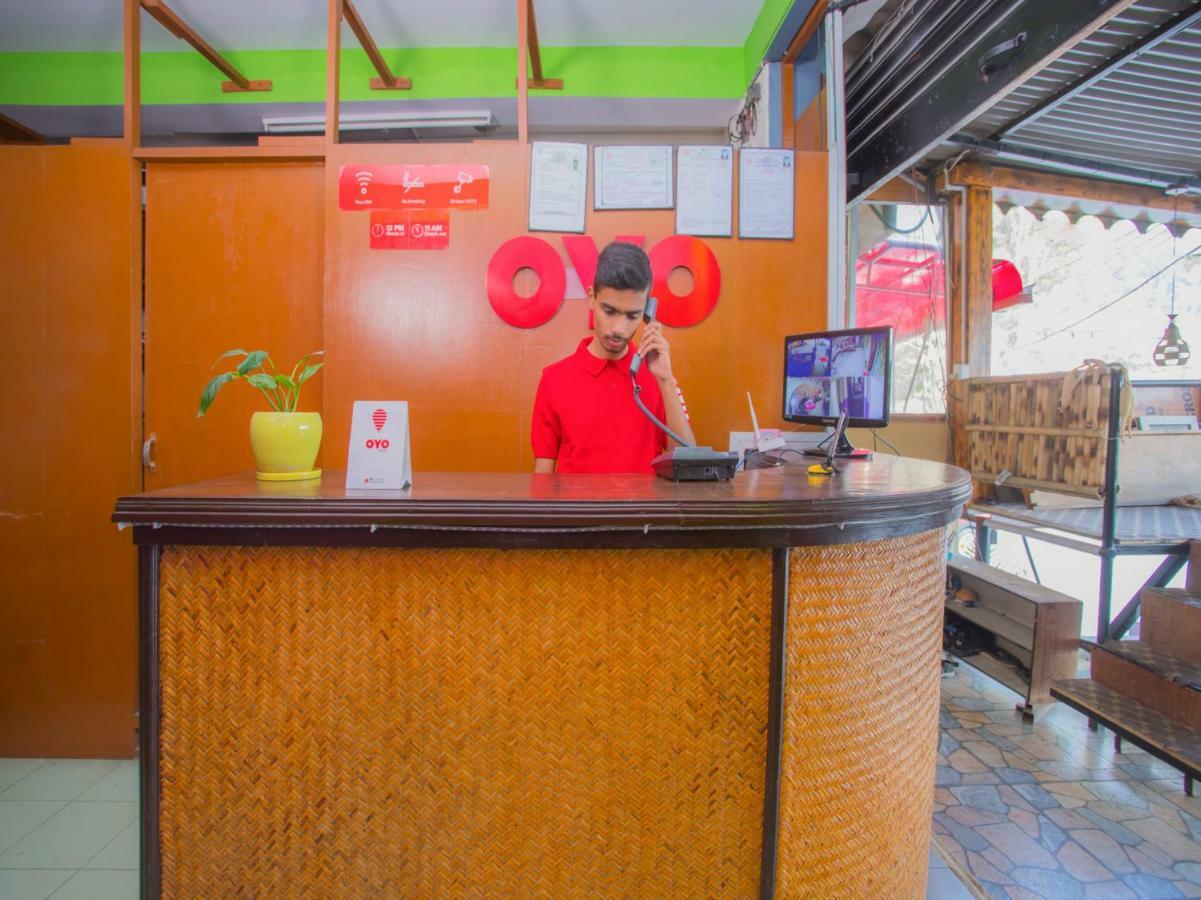 Hotel Fewa Corner & Restro Pokhara Exteriör bild