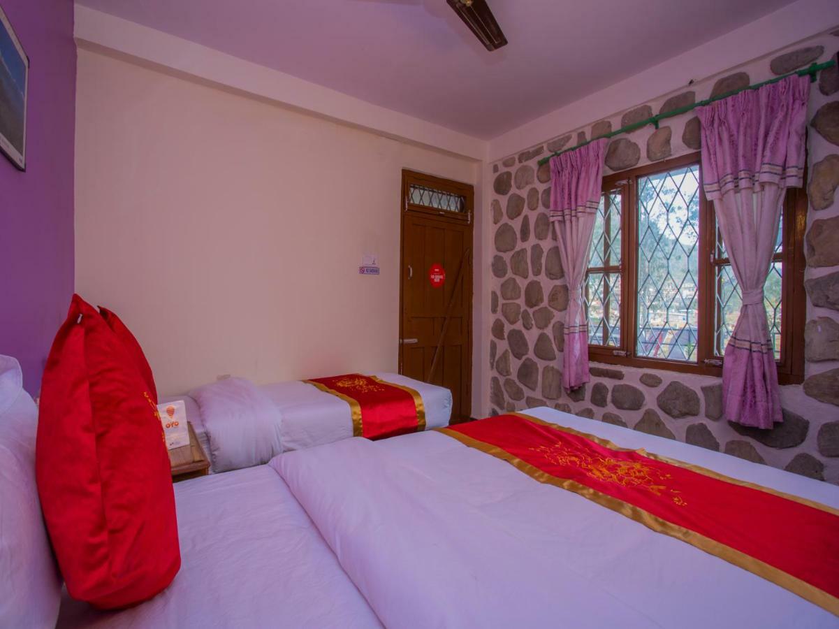 Hotel Fewa Corner & Restro Pokhara Exteriör bild
